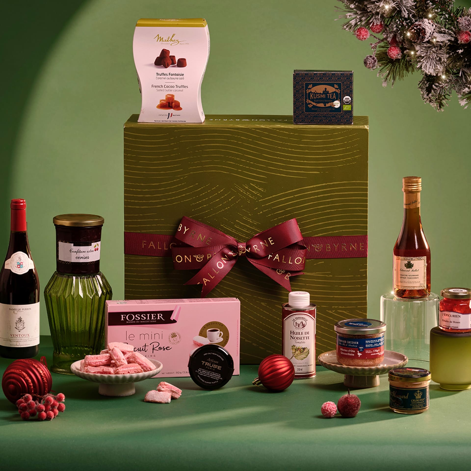 A french gift basket with artisanal goods, the french connection is a premium hamper gift